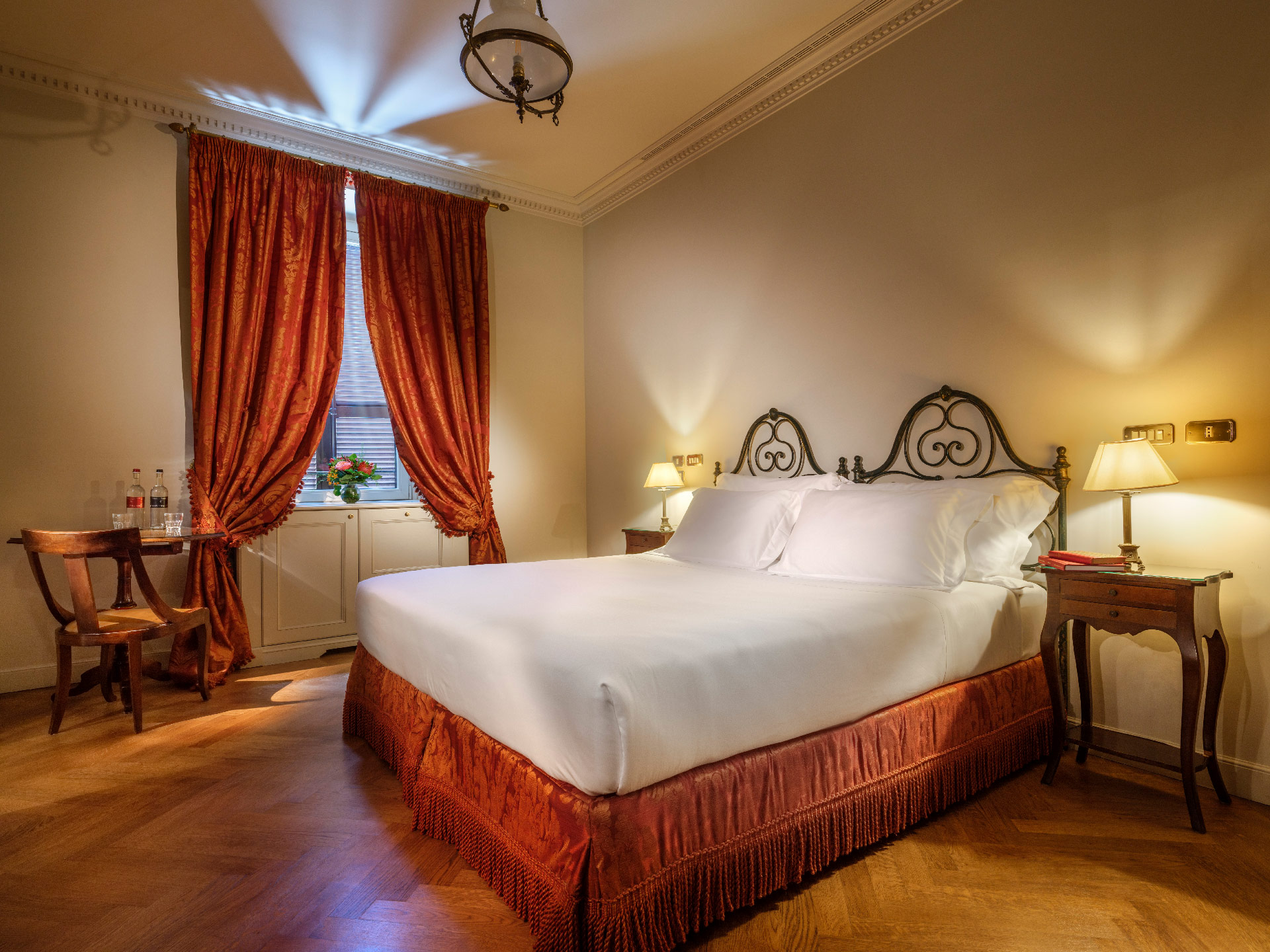 Hlr Rooms And Suites Superior Picture 01